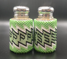 Load image into Gallery viewer, BEADWORK SALT/PEPPER SHAKER
