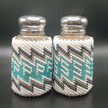 Load image into Gallery viewer, BEADWORK SALT/PEPPER SHAKER
