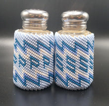 Load image into Gallery viewer, BEADWORK SALT/PEPPER SHAKER
