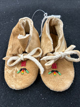 Load image into Gallery viewer, BABY MOCCASINS $50
