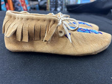 Load image into Gallery viewer, MOCCASIN ADULT  (SIZE 3)
