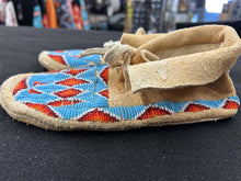 Load image into Gallery viewer, Moccasins Adult (Size 4)
