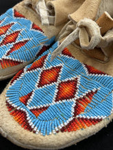 Load image into Gallery viewer, Moccasins Adult (Size 4)

